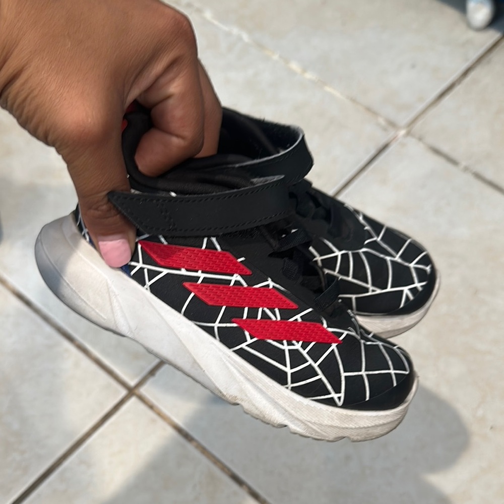Adidas Spider Web Kids Shoes - Black and Red